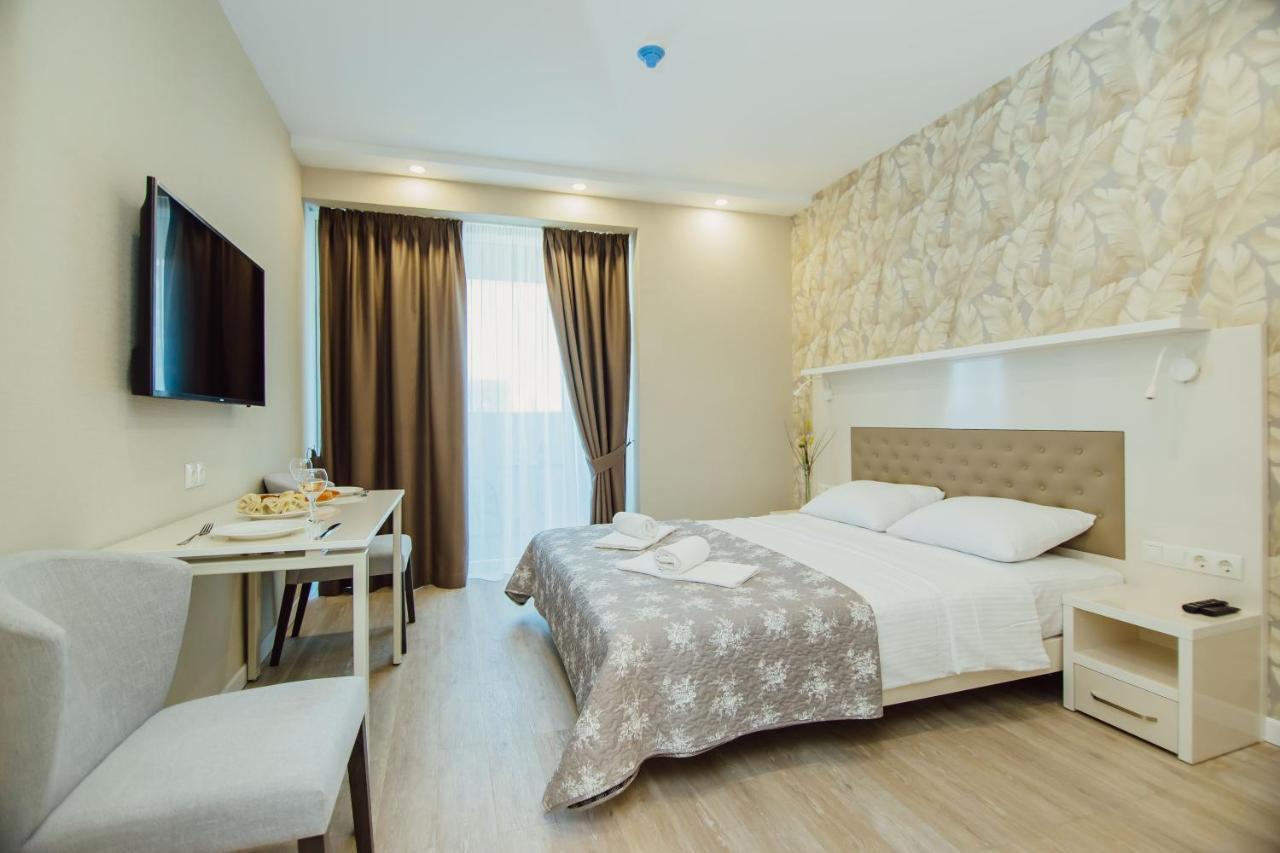 Your Sunshine Apartments Batumi Eksteriør bilde
