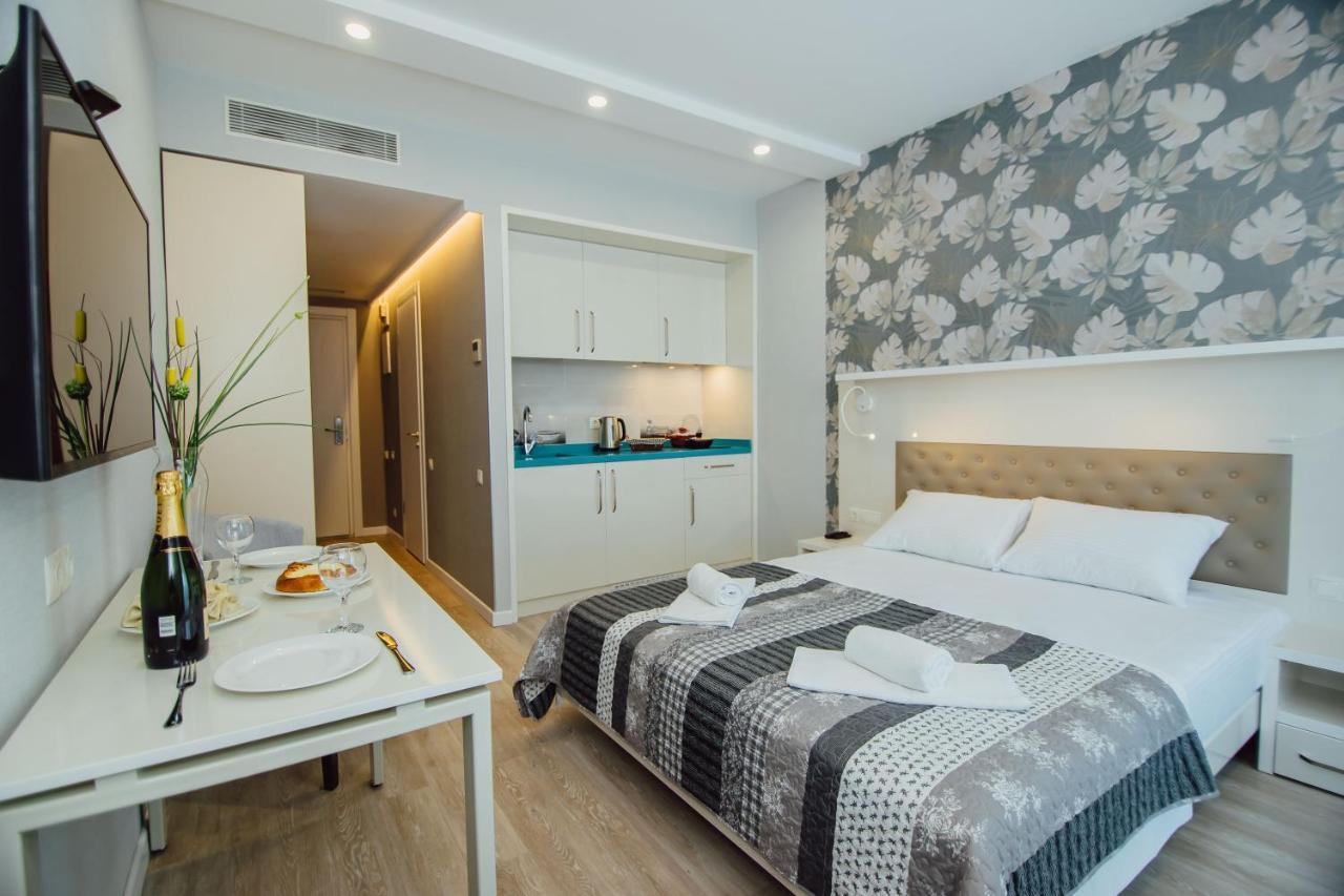 Your Sunshine Apartments Batumi Eksteriør bilde