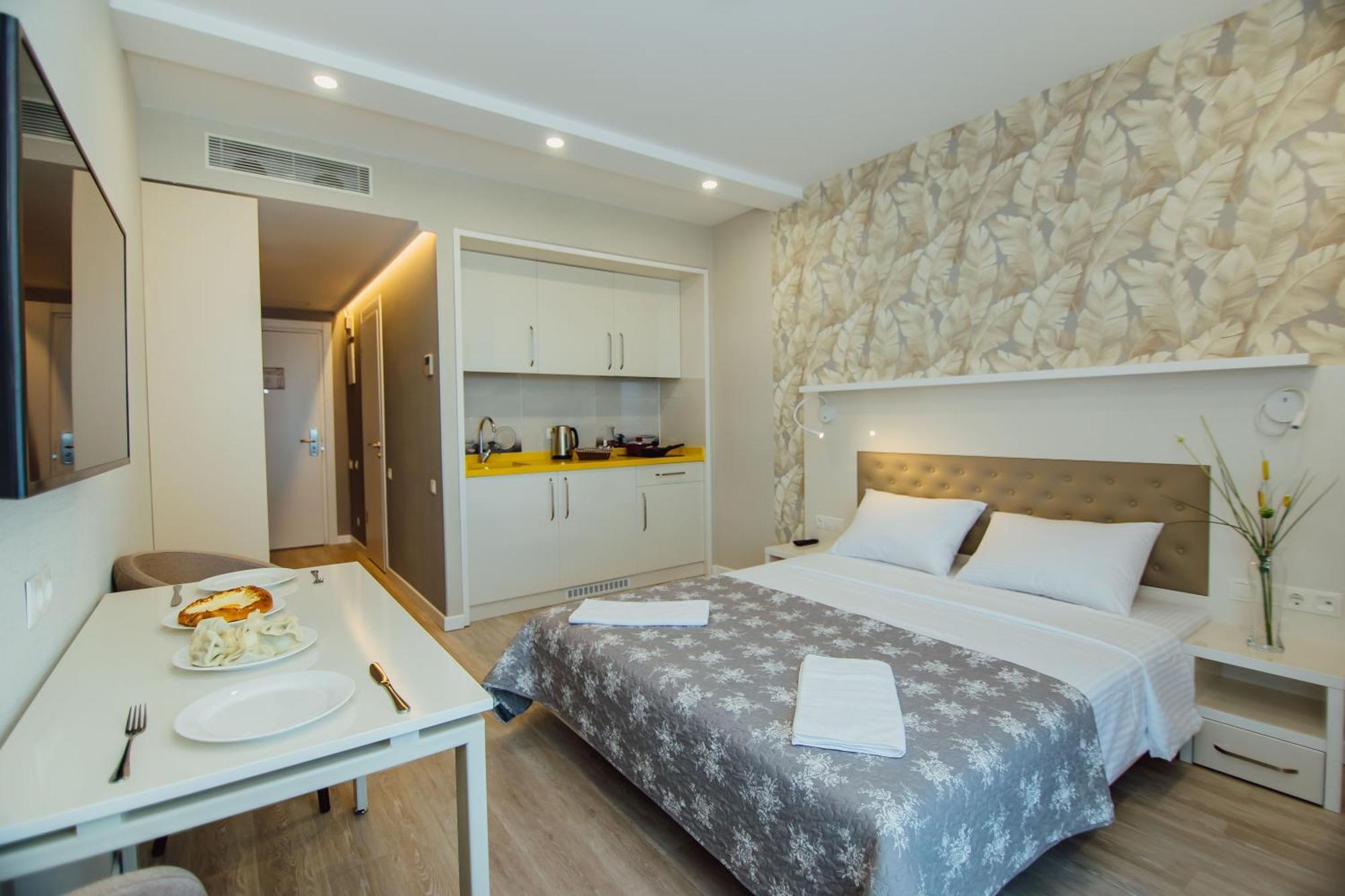 Your Sunshine Apartments Batumi Eksteriør bilde